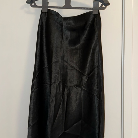 Babaton Aritzia Slip Satin Midi Skirt - Picture 2 of 6